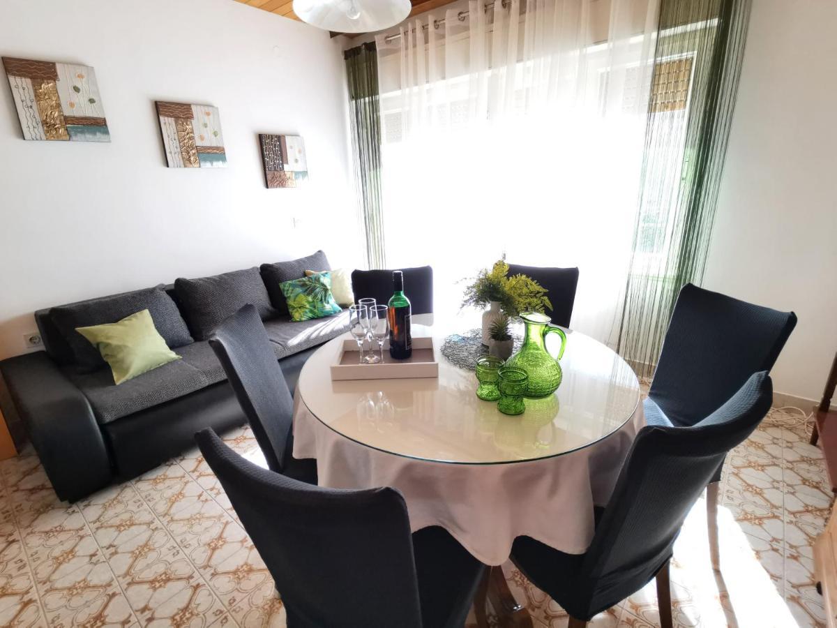 Apartment Marina Podstrana Bagian luar foto